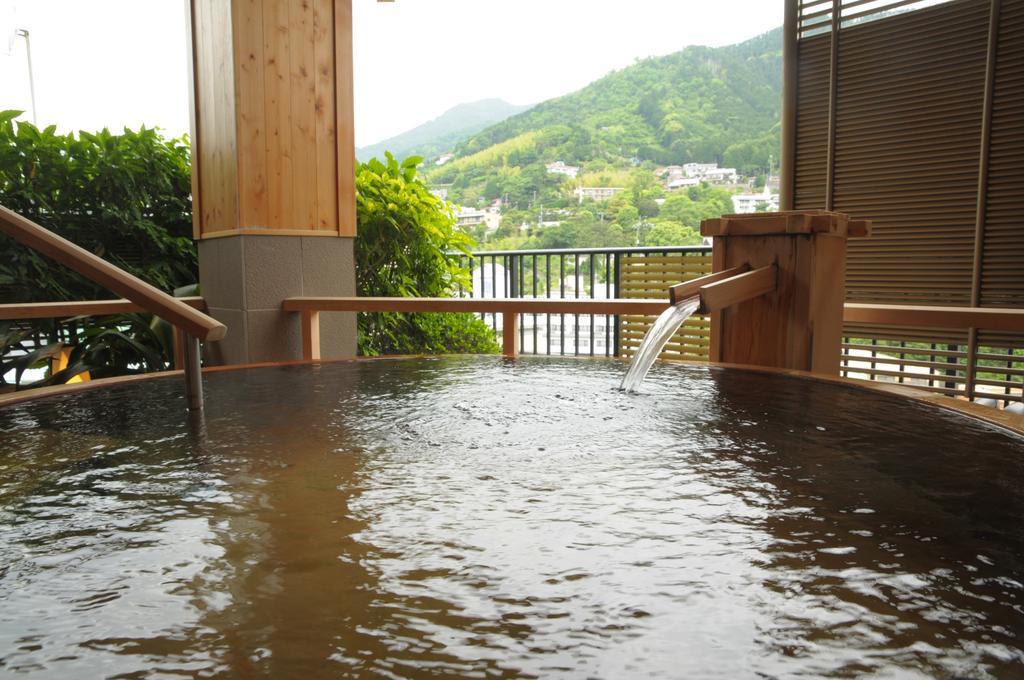 Yugawara Onsen Kawasegien Isuzu Hotel Atami  Exterior photo